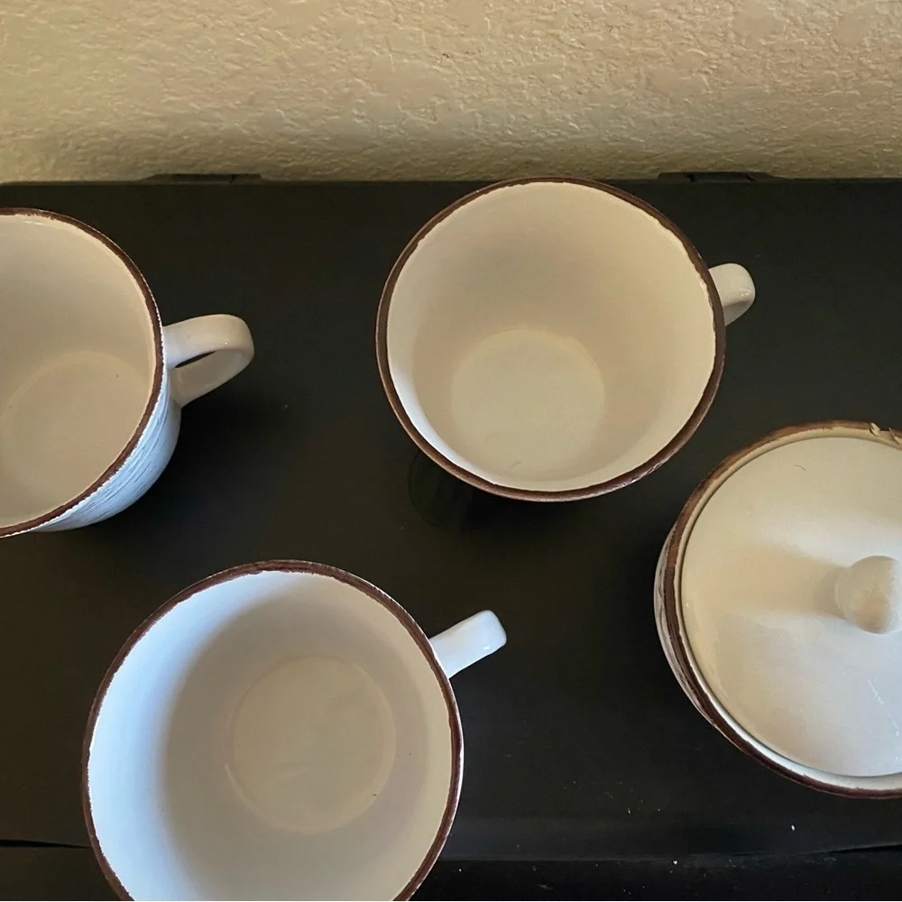 Pfaltzgraff 4 Piece Rustic Trellis White Stoneware 3 Mug and Sugar Bowl Set